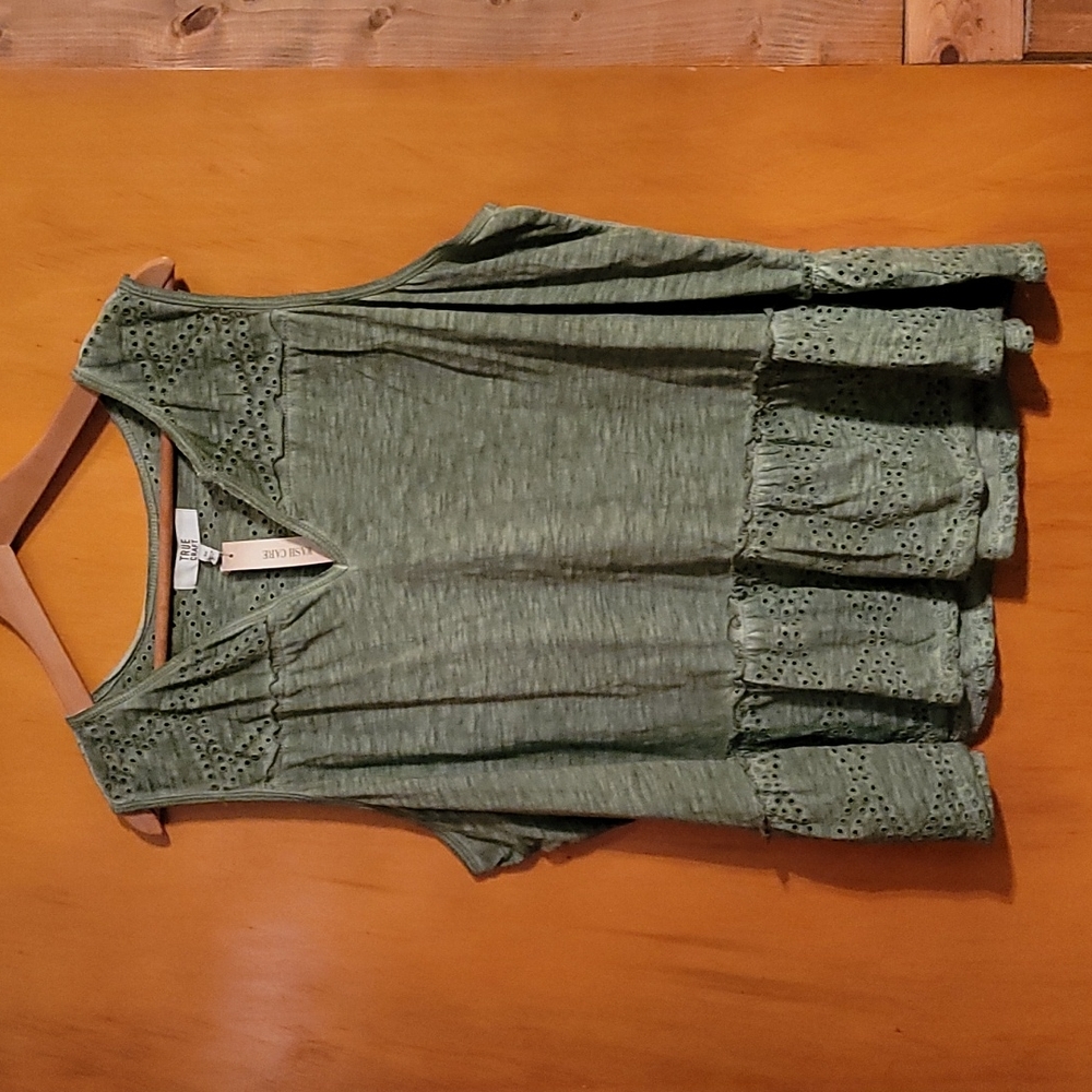3X eyelet tank